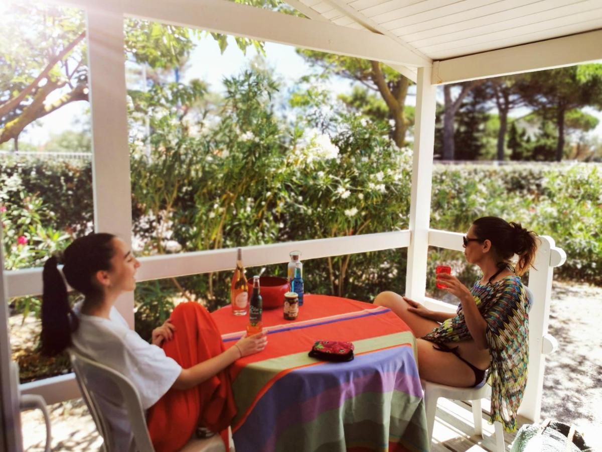 Camping Hameau Des Cannisses 그륏상 외부 사진